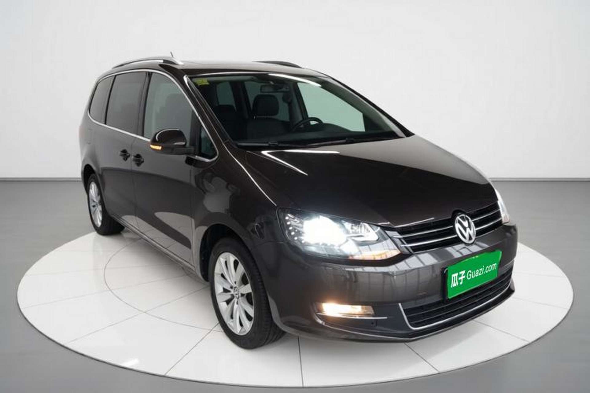 Used Volkswagen Sharan 2014 2.0 TSI Comfort Model Exterior 1