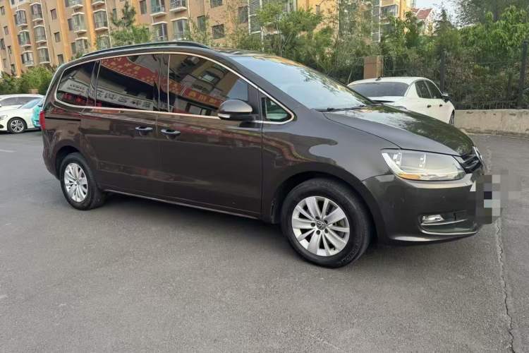 Used Volkswagen Sharan 2014 2.0 TSI Standard Model Exterior 2