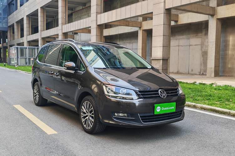 Used Volkswagen Sharan 2014 2.0 TSI Standard Model Exterior 2