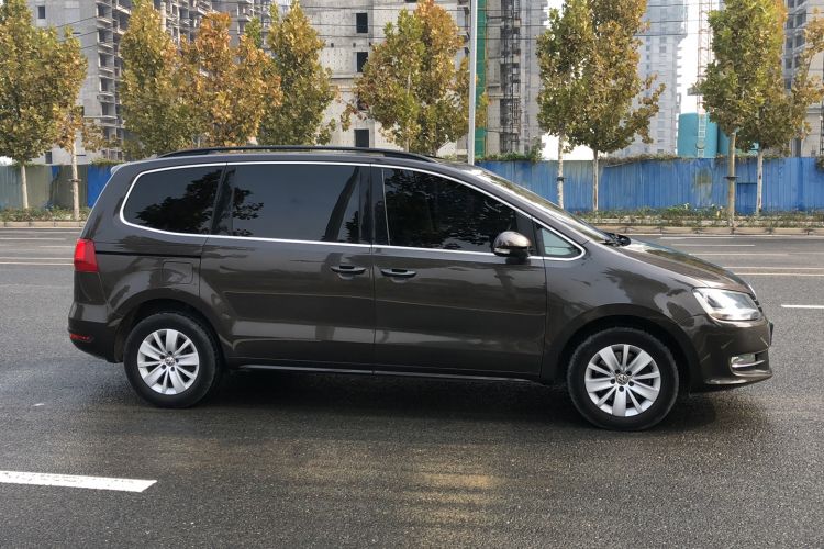 Used Volkswagen Sharan 2014 2.0 TSI Standard Model Exterior 2