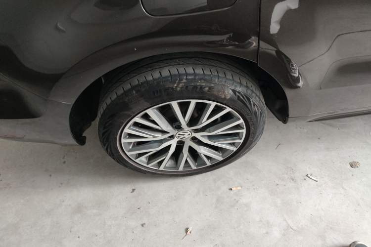 Used Volkswagen Sharan 2014 2.0 TSI Standard Model Exterior 5