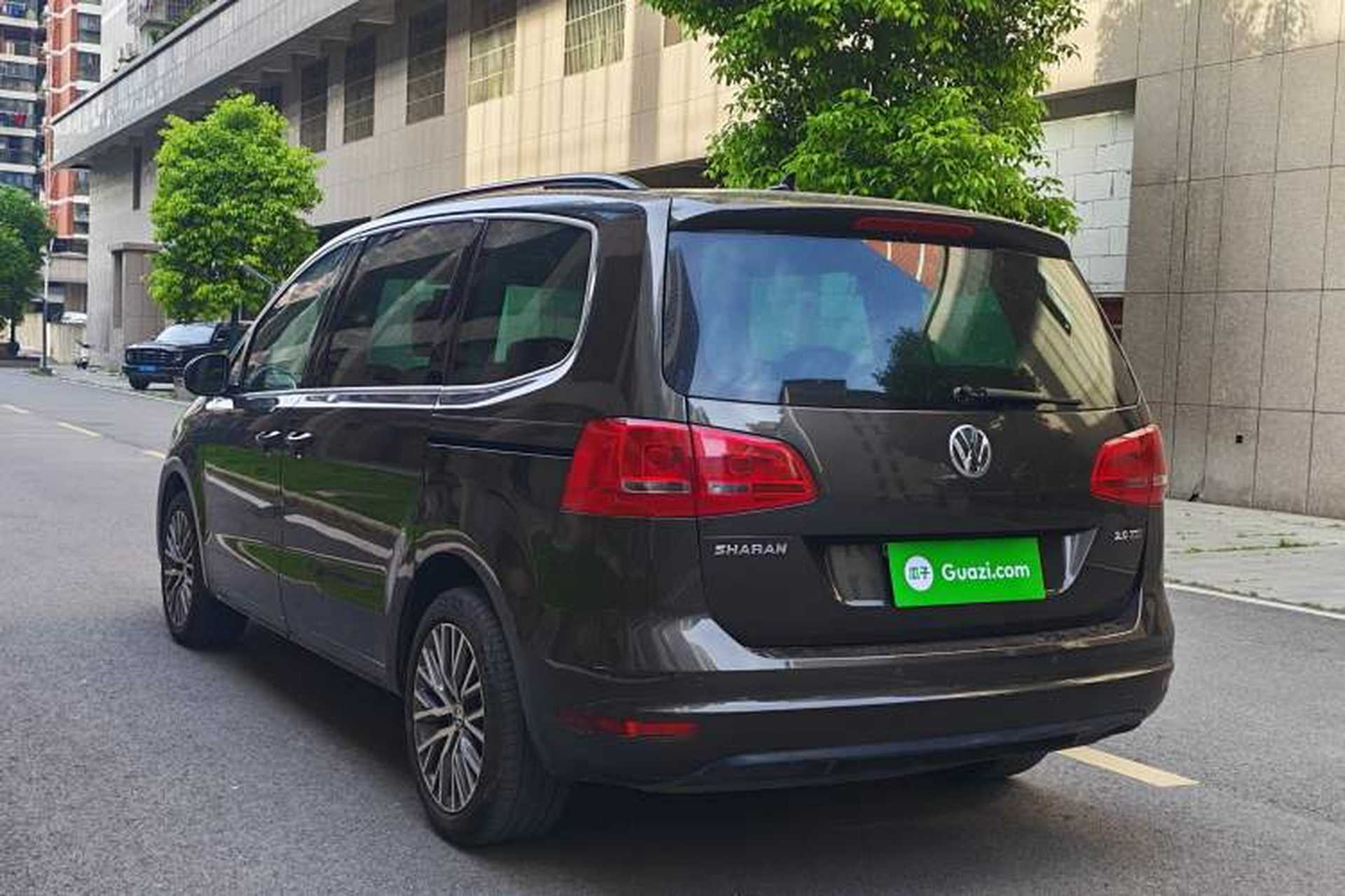 Used Volkswagen Sharan 2014 2.0 TSI Standard Model Exterior 5