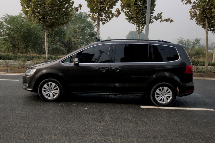 Used Volkswagen Sharan 2014 2.0 TSI Standard Model Exterior 5