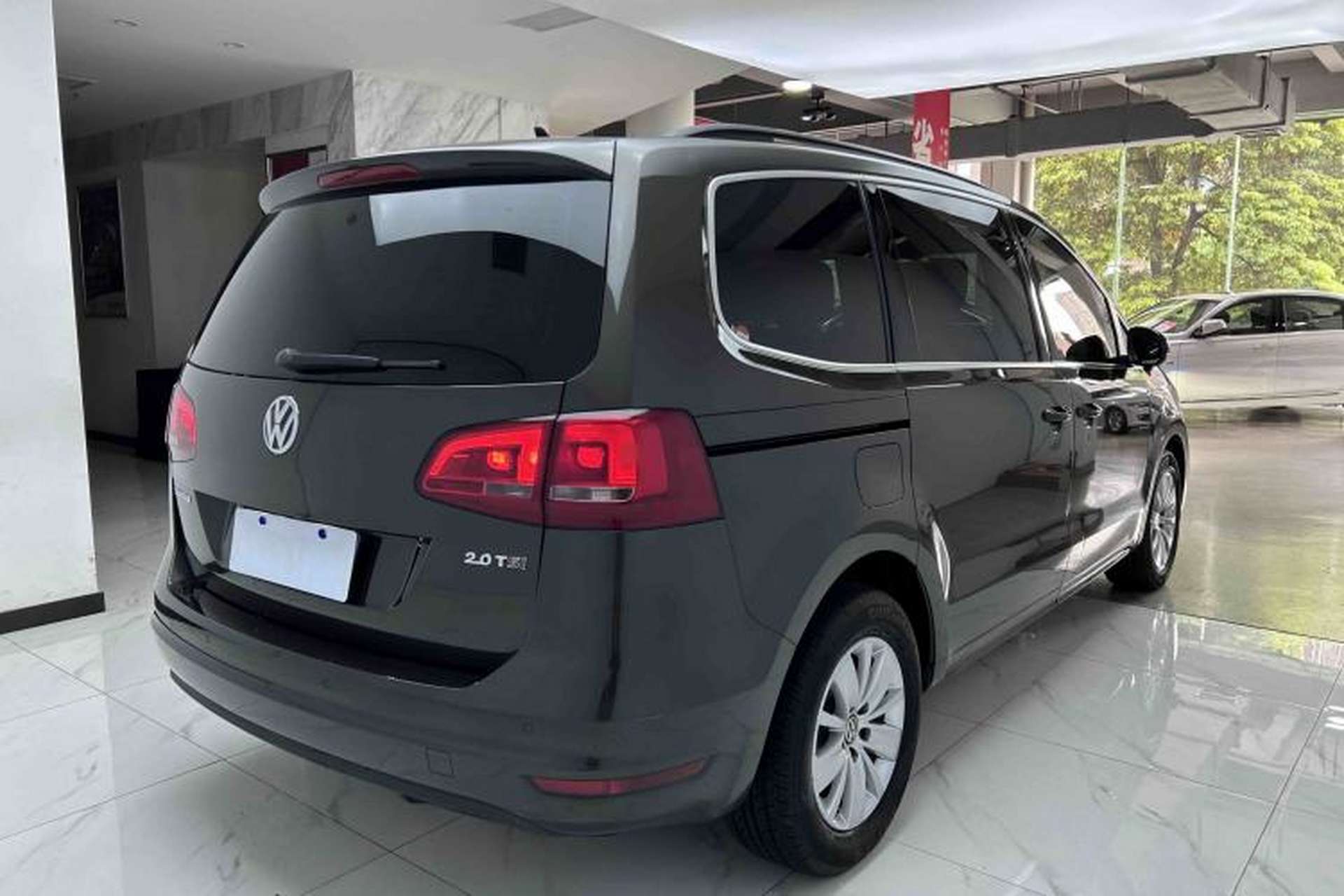 Used Volkswagen Sharan 2014 2.0 TSI Standard Model Exterior 6