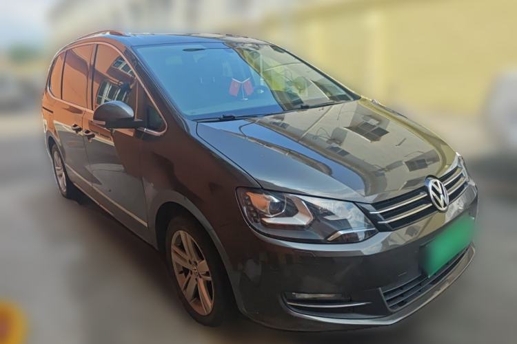 Used Volkswagen Sharan 2014 2.0 TSI Comfort Model Front Right 45 Deg