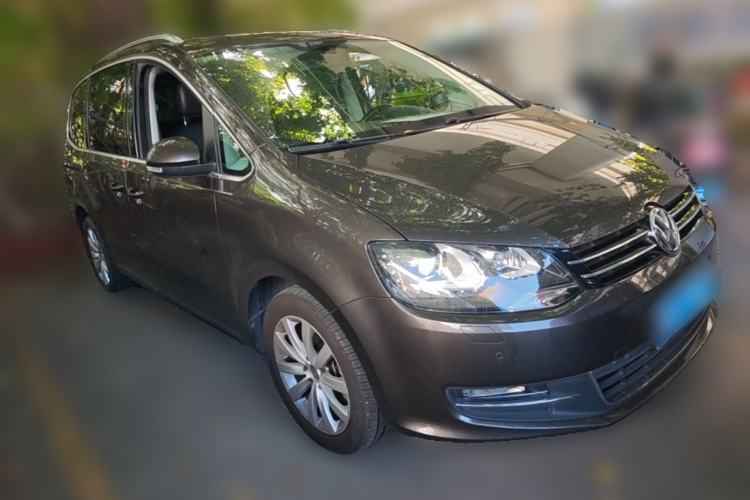 Used Volkswagen Sharan 2014 2.0 TSI Comfort Model Front Right 45 Deg