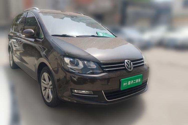 Used Volkswagen Sharan 2014 2.0 TSI Luxury Model Front Right 45 Deg