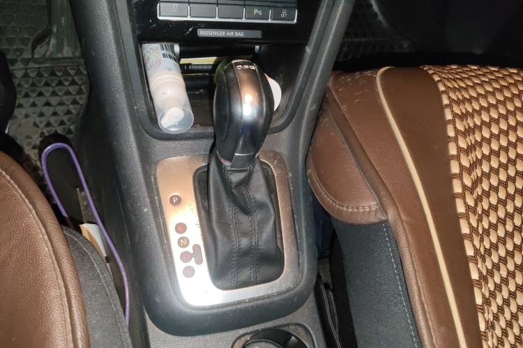 Used Volkswagen Sharan 2014 2.0 TSI Standard Model Gear Lever