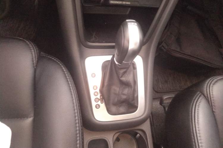 Used Volkswagen Sharan 2014 2.0 TSI Standard Model Gear Lever