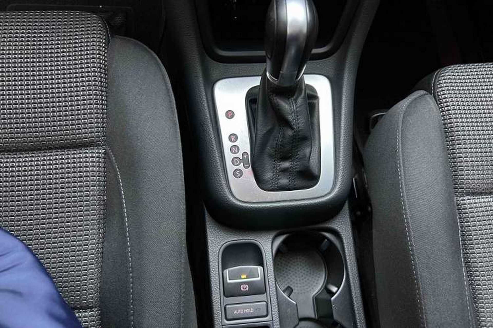Used Volkswagen Sharan 2014 2.0 TSI Standard Model Gear Lever