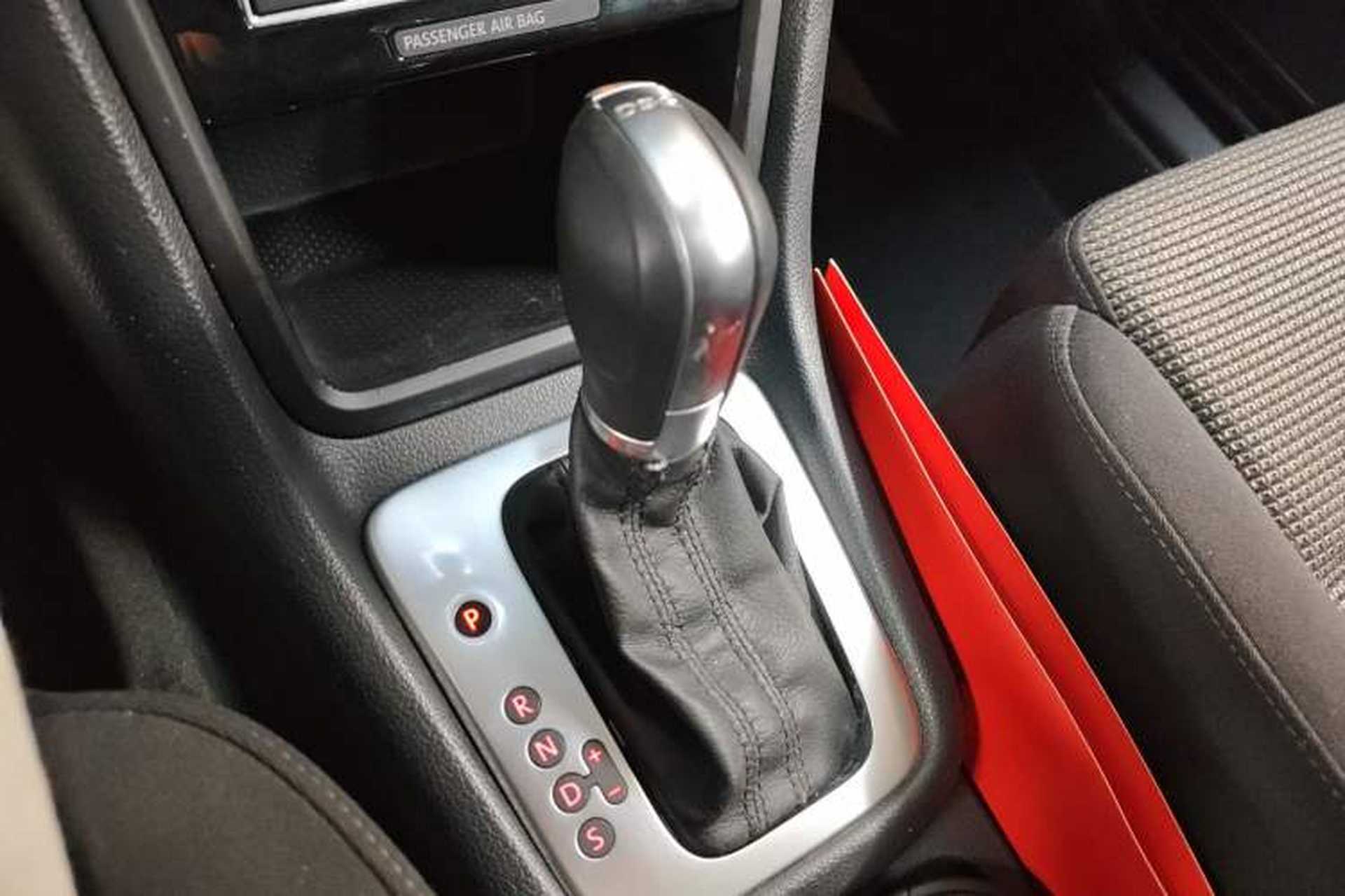 Used Volkswagen Sharan 2014 2.0 TSI Standard Model Gear Lever