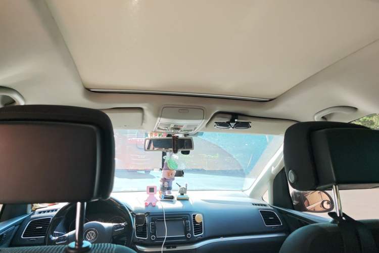 Used Volkswagen Sharan 2014 2.0 TSI Standard Model Headliner