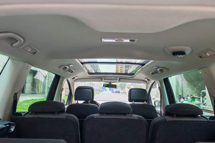 Used Volkswagen Sharan 2014 2.0 TSI Standard Model Headliner