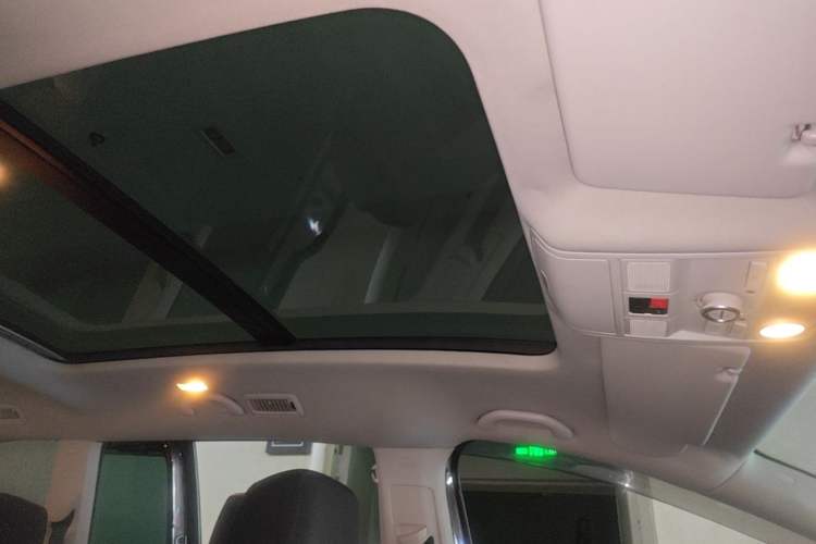 Used Volkswagen Sharan 2014 2.0 TSI Standard Model Headliner