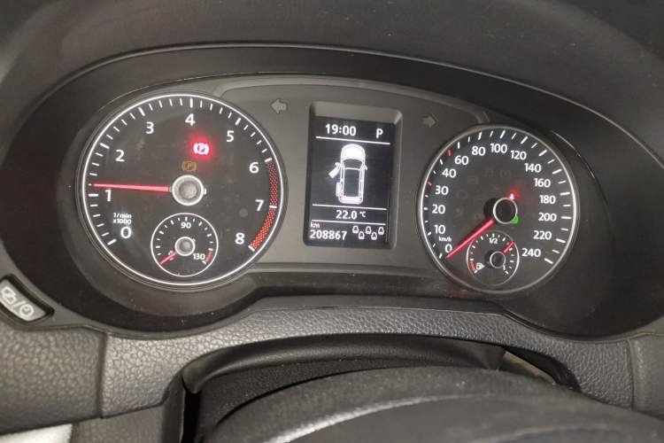 Used Volkswagen Sharan 2014 2.0 TSI Standard Model Instrument Cluster