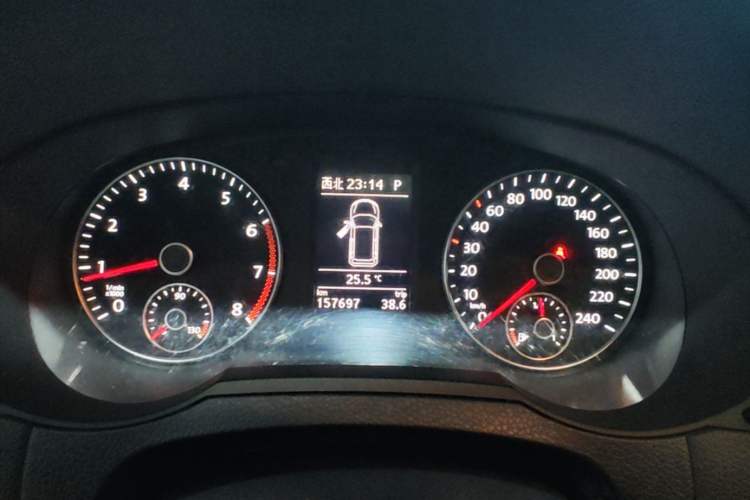 Used Volkswagen Sharan 2014 2.0 TSI Luxury Model Instrument Cluster
