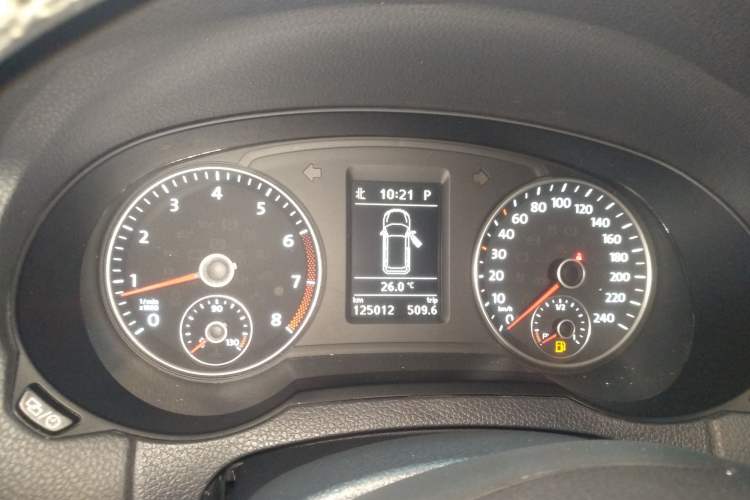 Used Volkswagen Sharan 2014 2.0 TSI Standard Model Instrument Cluster