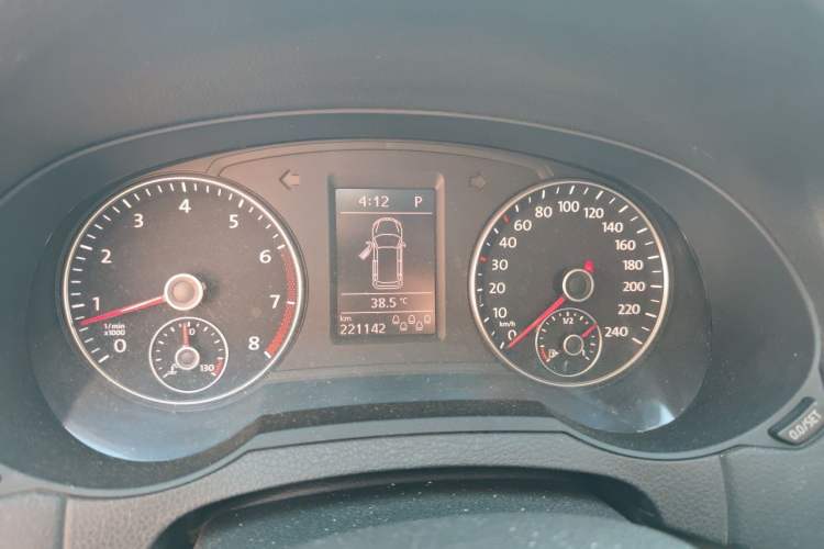 Used Volkswagen Sharan 2014 2.0 TSI Standard Model Instrument Cluster