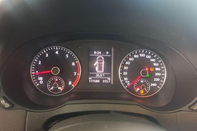 Used Volkswagen Sharan 2014 2.0 TSI Comfort Model Instrument Cluster
