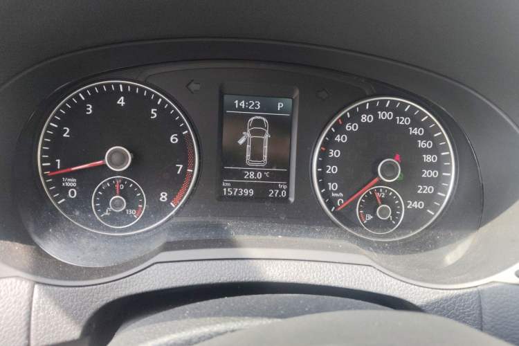 Used Volkswagen Sharan 2014 2.0 TSI Luxury Model Instrument Cluster