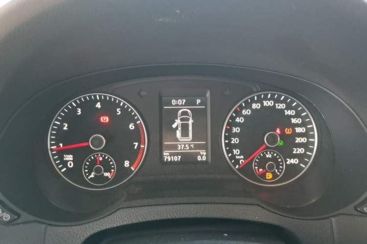 Used Volkswagen Sharan 2014 2.0 TSI Standard Model Instrument Cluster