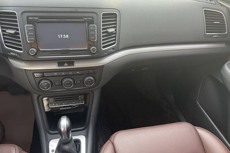 Used Volkswagen Sharan 2014 2.0 TSI Standard Model Interior 1