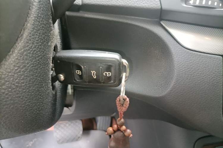 Used Volkswagen Sharan 2014 2.0 TSI Standard Model Interior 1