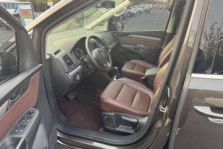 Used Volkswagen Sharan 2014 2.0 TSI Standard Model Interior 3
