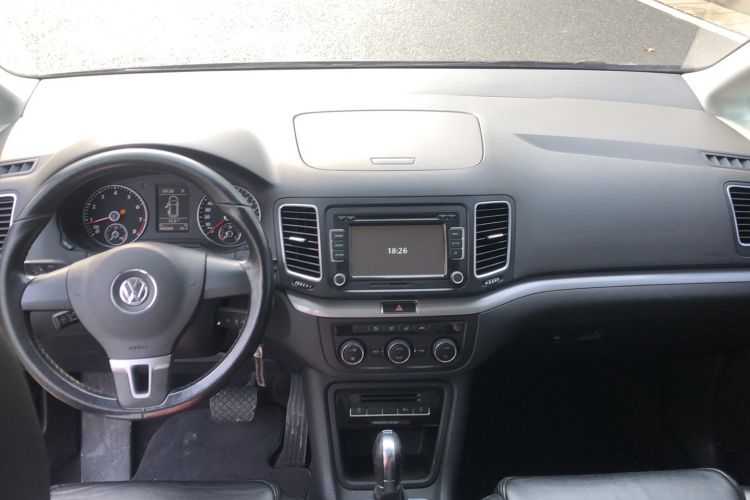 Used Volkswagen Sharan 2014 2.0 TSI Standard Model Interior 3