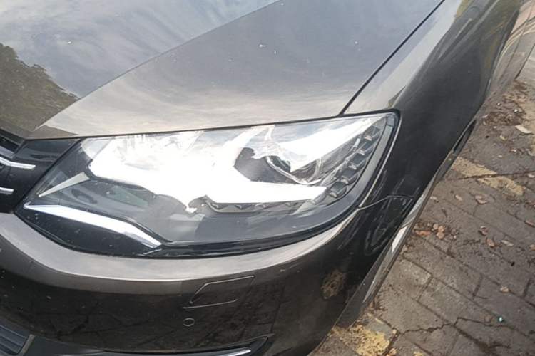 Used Volkswagen Sharan 2014 2.0 TSI Comfort Model Left Front Headlight