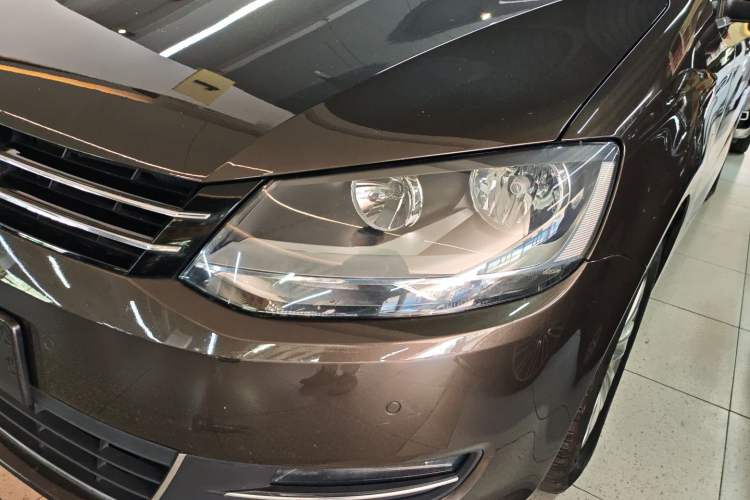 Used Volkswagen Sharan 2014 2.0 TSI Standard Model Left Front Headlight