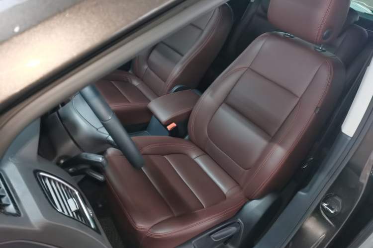 Used Volkswagen Sharan 2014 2.0 TSI Standard Model Left Front Seat