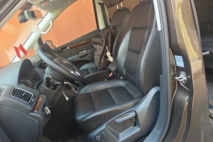 Used Volkswagen Sharan 2014 2.0 TSI Comfort Model Left Front Seat