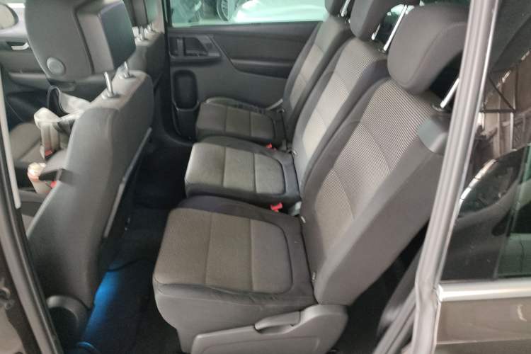 Used Volkswagen Sharan 2014 2.0 TSI Standard Model Left Rear Seat