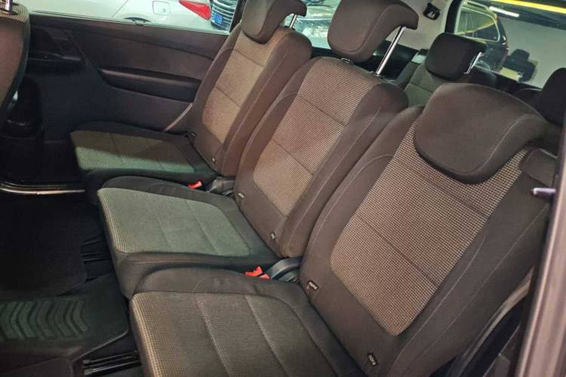 Used Volkswagen Sharan 2014 2.0 TSI Standard Model Left Rear Seat