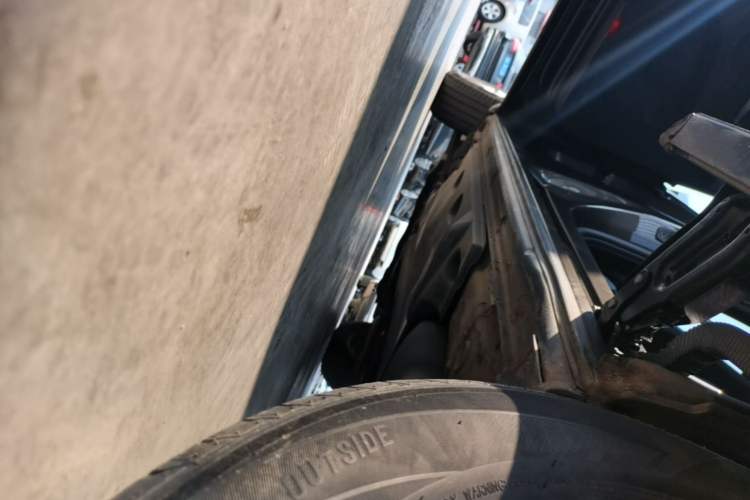 Used Volkswagen Sharan 2014 2.0 TSI Standard Model Left Side Sill