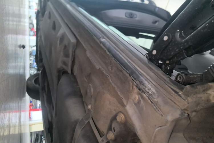 Used Volkswagen Sharan 2014 2.0 TSI Standard Model Left Side Sill