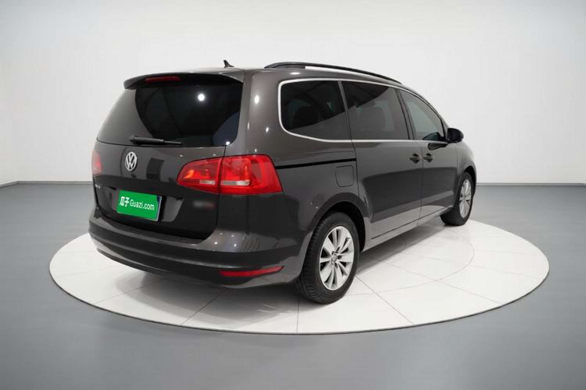 Used Volkswagen Sharan 2014 2.0 TSI Standard Model Rear Right 45 Deg