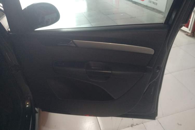 Used Volkswagen Sharan 2014 2.0 TSI Standard Model Right Front Door Interior