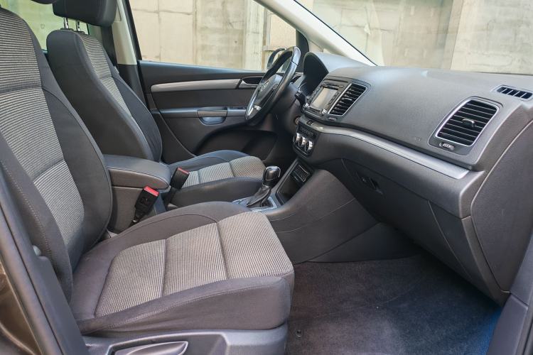 Used Volkswagen Sharan 2014 2.0 TSI Standard Model Right Front Seat
