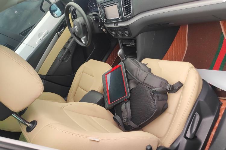 Used Volkswagen Sharan 2014 2.0 TSI Standard Model Right Front Seat
