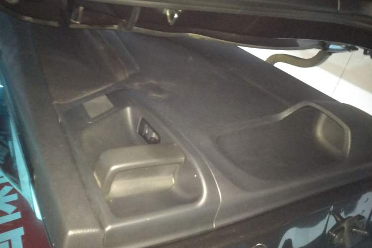 Used Volkswagen Sharan 2014 2.0 TSI Standard Model Right Rear Door Interior