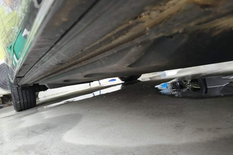 Used Volkswagen Sharan 2014 2.0 TSI Luxury Model Right Side Sill