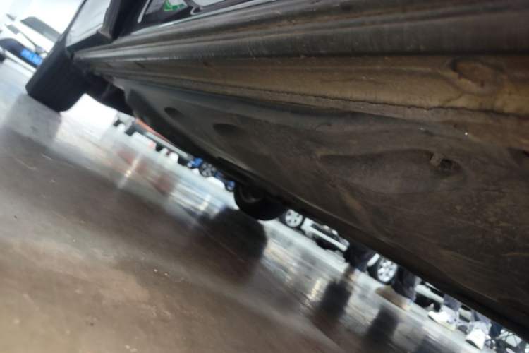 Used Volkswagen Sharan 2014 2.0 TSI Luxury Model Right Side Sill