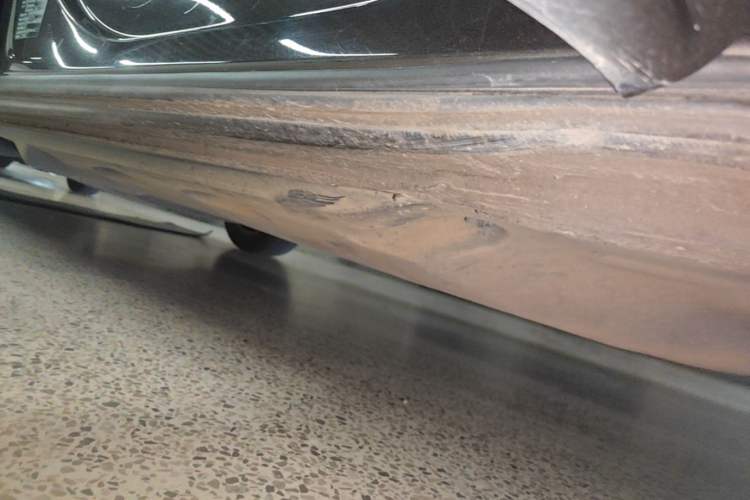 Used Volkswagen Sharan 2014 2.0 TSI Standard Model Right Side Sill