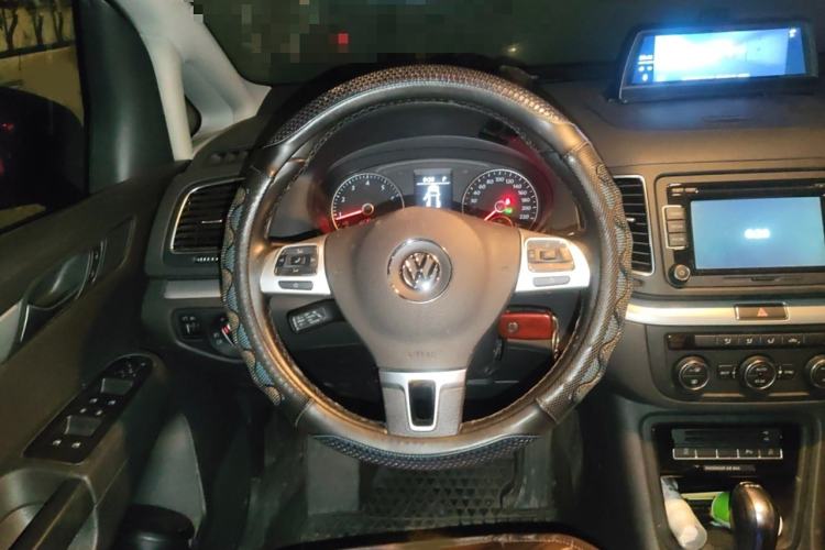 Used Volkswagen Sharan 2014 2.0 TSI Standard Model Steering Wheel