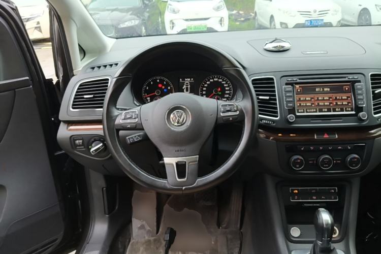 Used Volkswagen Sharan 2014 2.0 TSI Luxury Model Steering Wheel