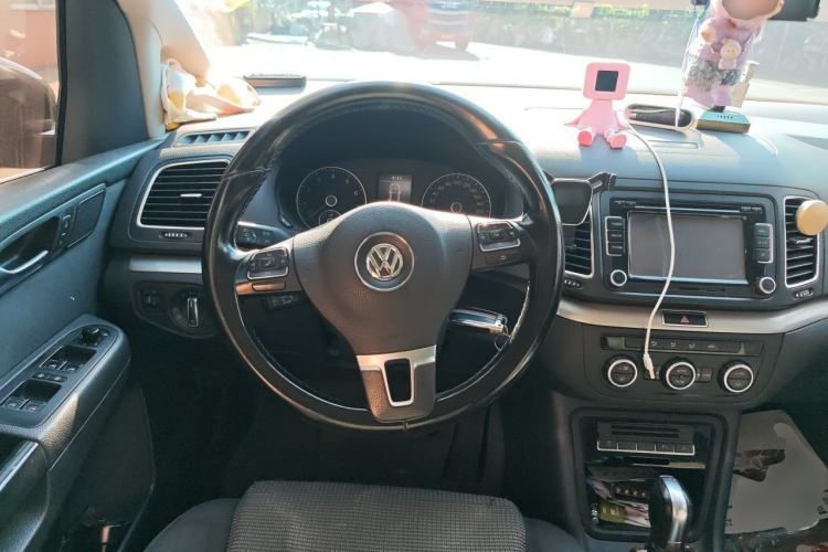 Used Volkswagen Sharan 2014 2.0 TSI Standard Model Steering Wheel