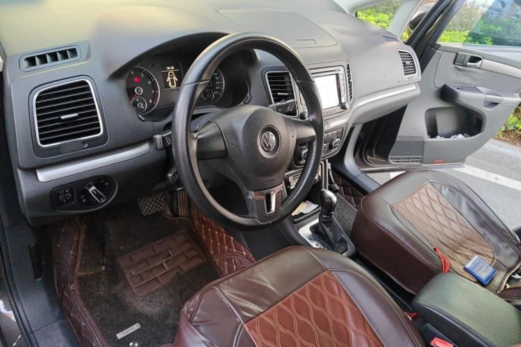 Used Volkswagen Sharan 2014 2.0 TSI Standard Model Steering Wheel