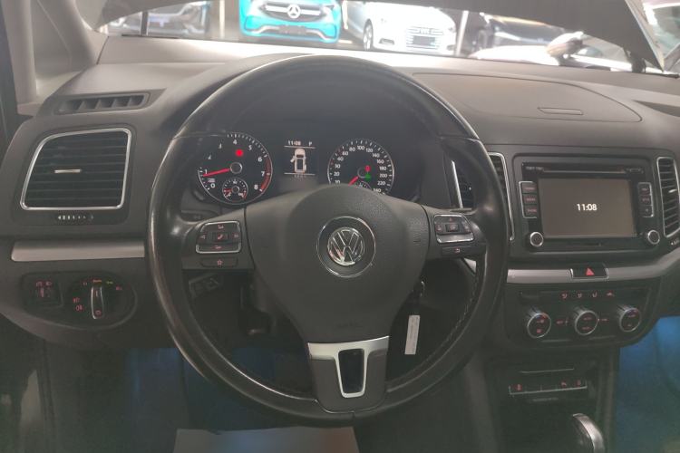 Used Volkswagen Sharan 2014 2.0 TSI Standard Model Steering Wheel